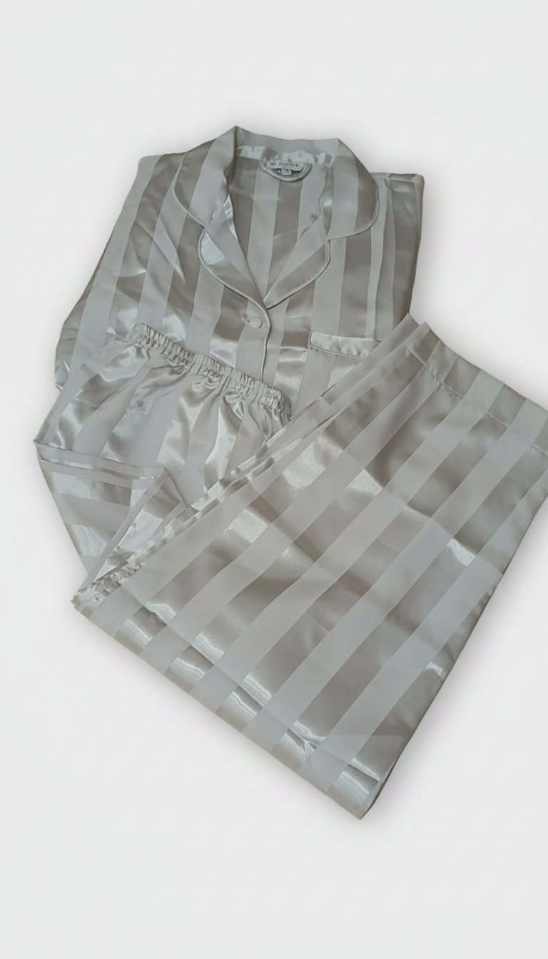 Pyjama blanc cassé