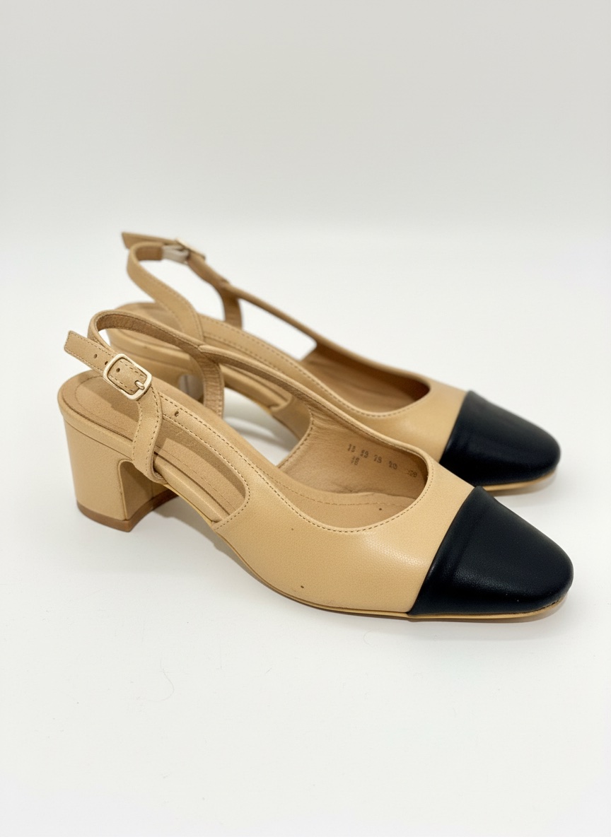 Chaussures beige et noir tendance 