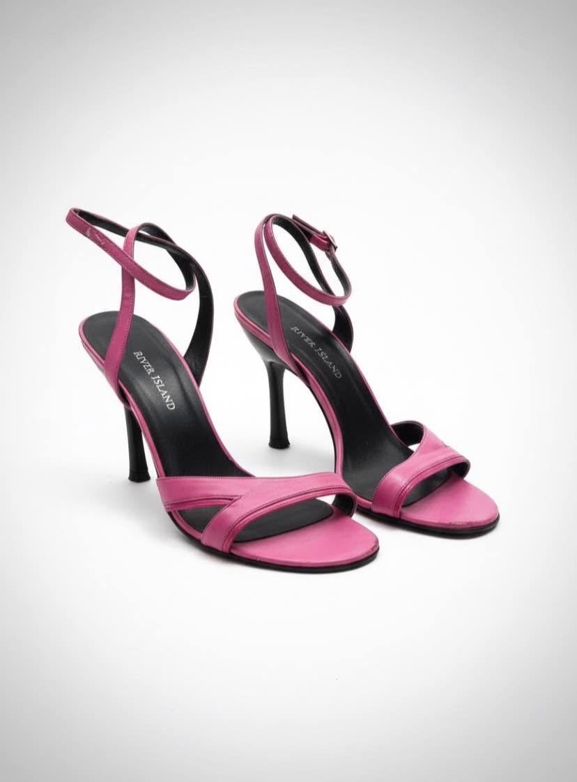 Talons rose chic 