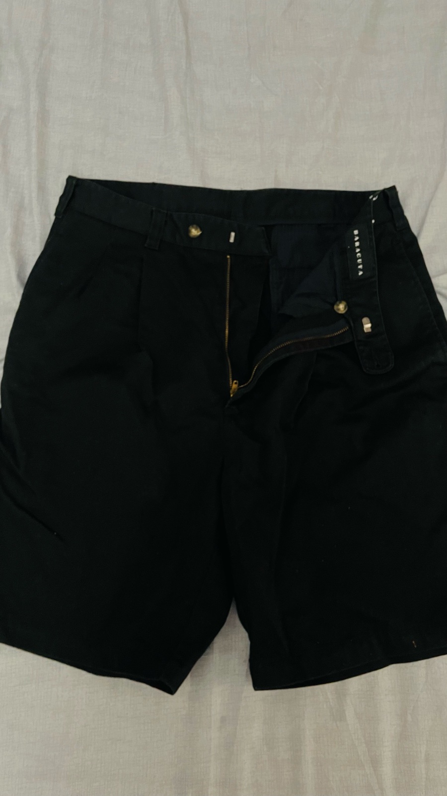 Short noir 