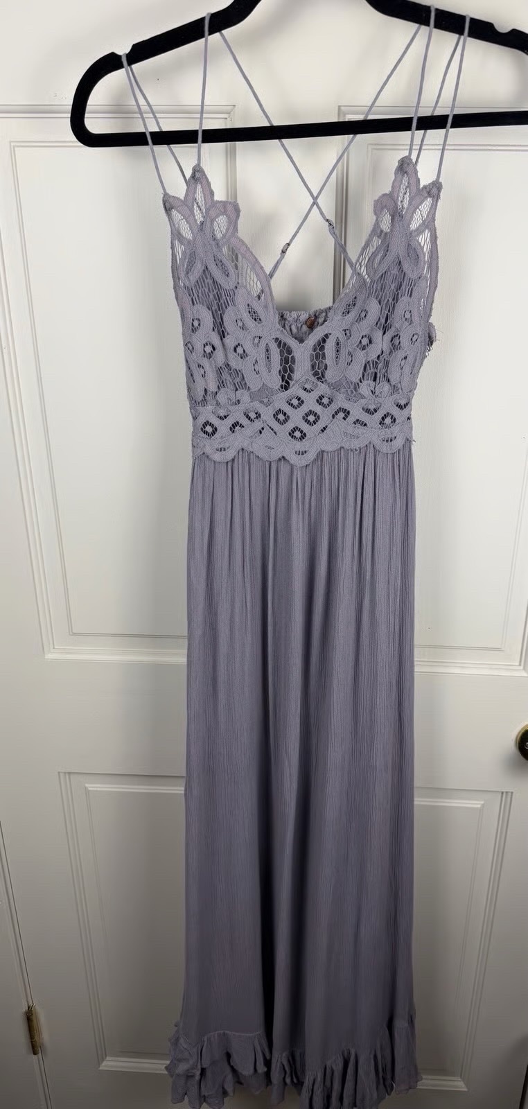 Robe avec dentelles gris 