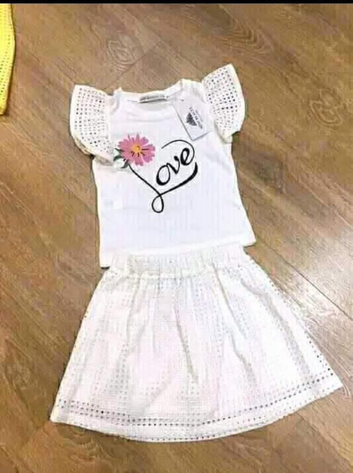 Ensemble pour fillette en coton (pull et jupe)