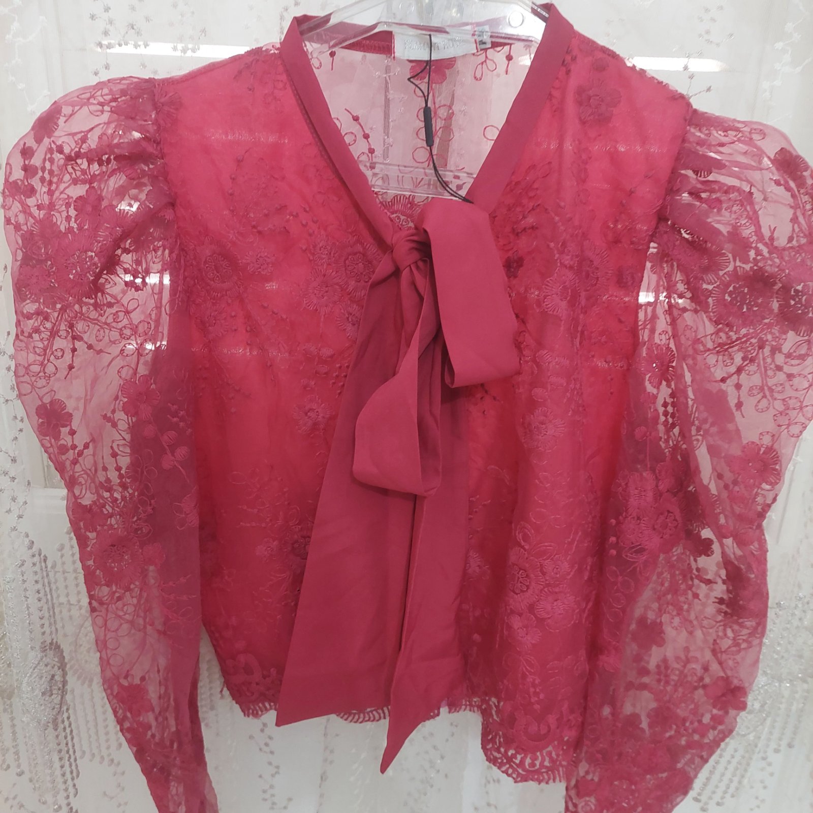 Chemise rose dentaille