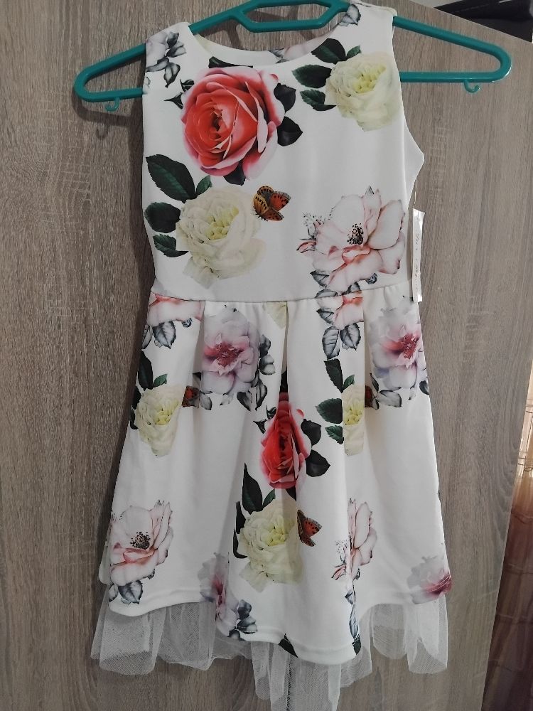 Robe 6/8 ans 