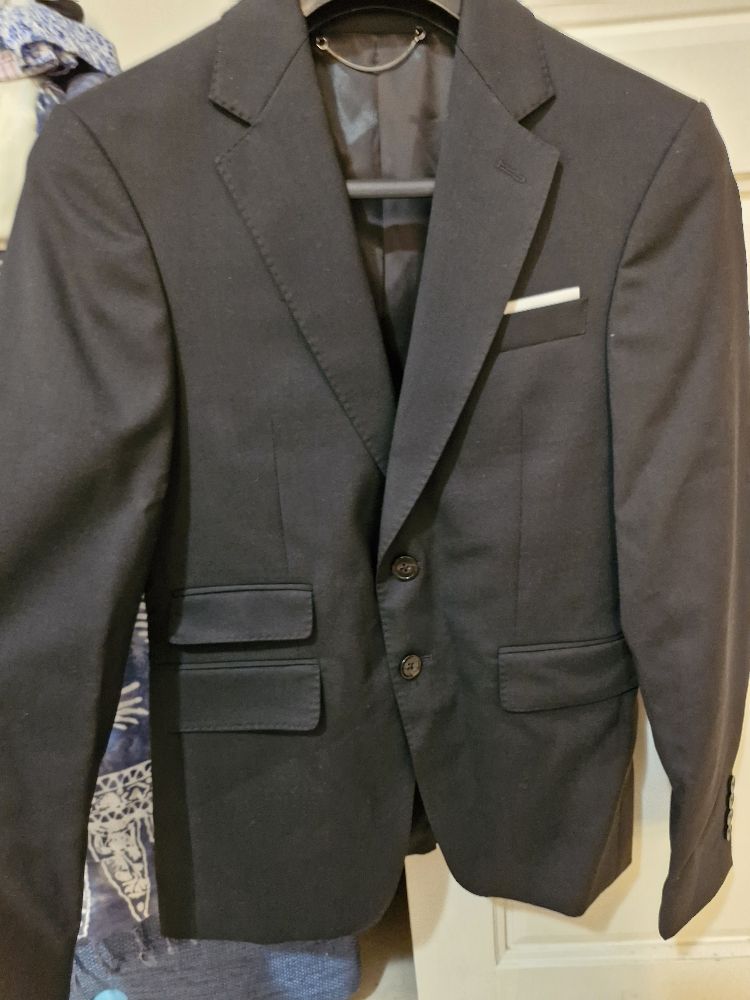 Veste noire jamais portée neuve