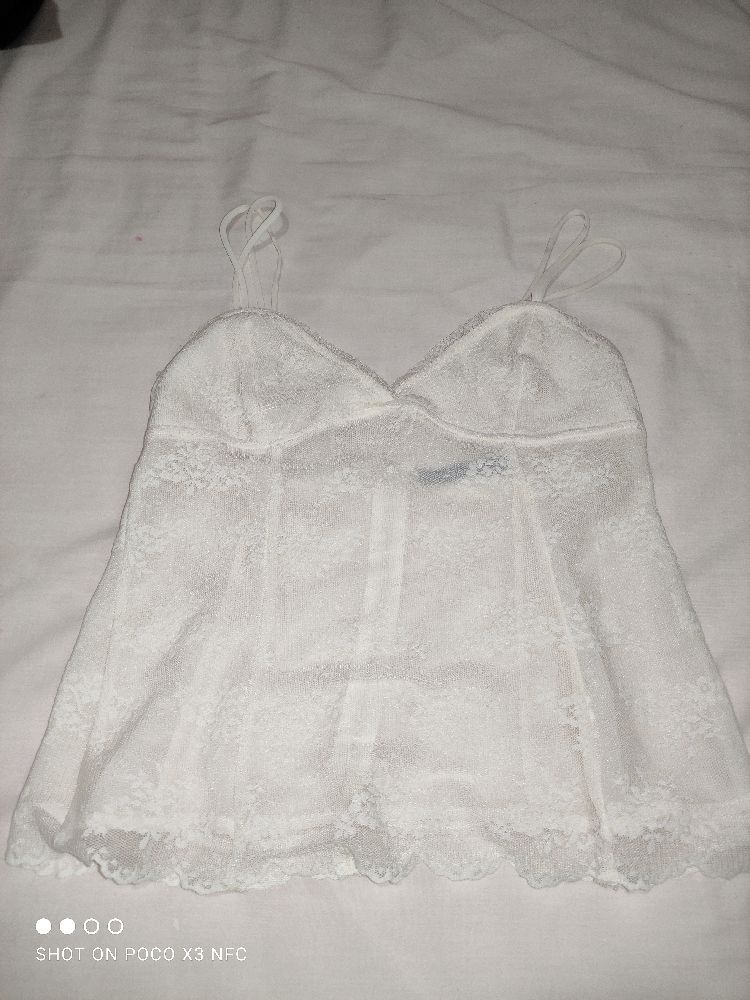 Haut en dentelle