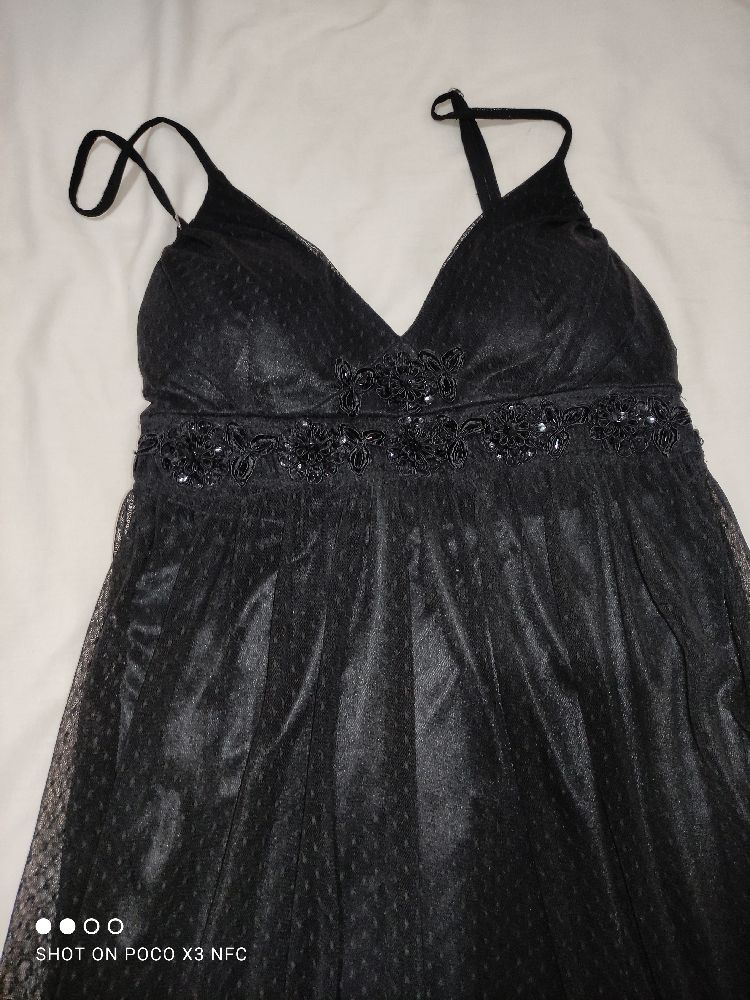Robe noire soirée