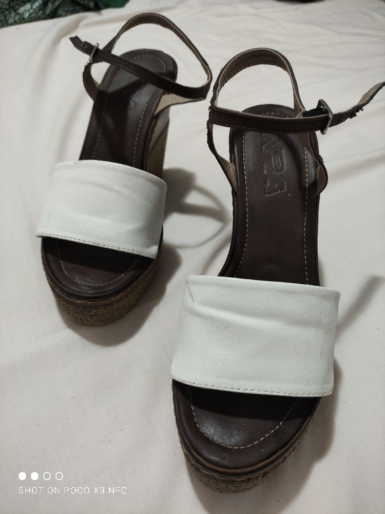 sandales compensés