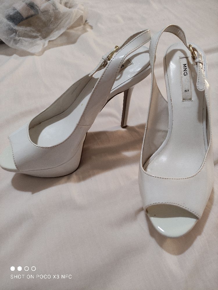 Chaussures compensées