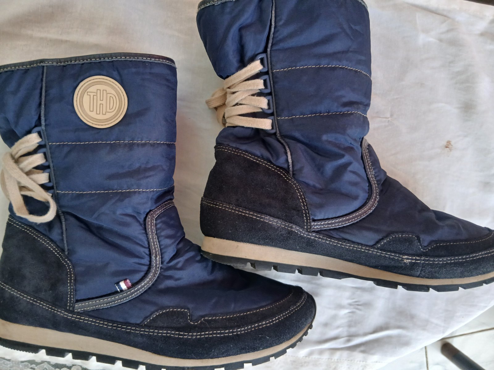 Boots Tommy