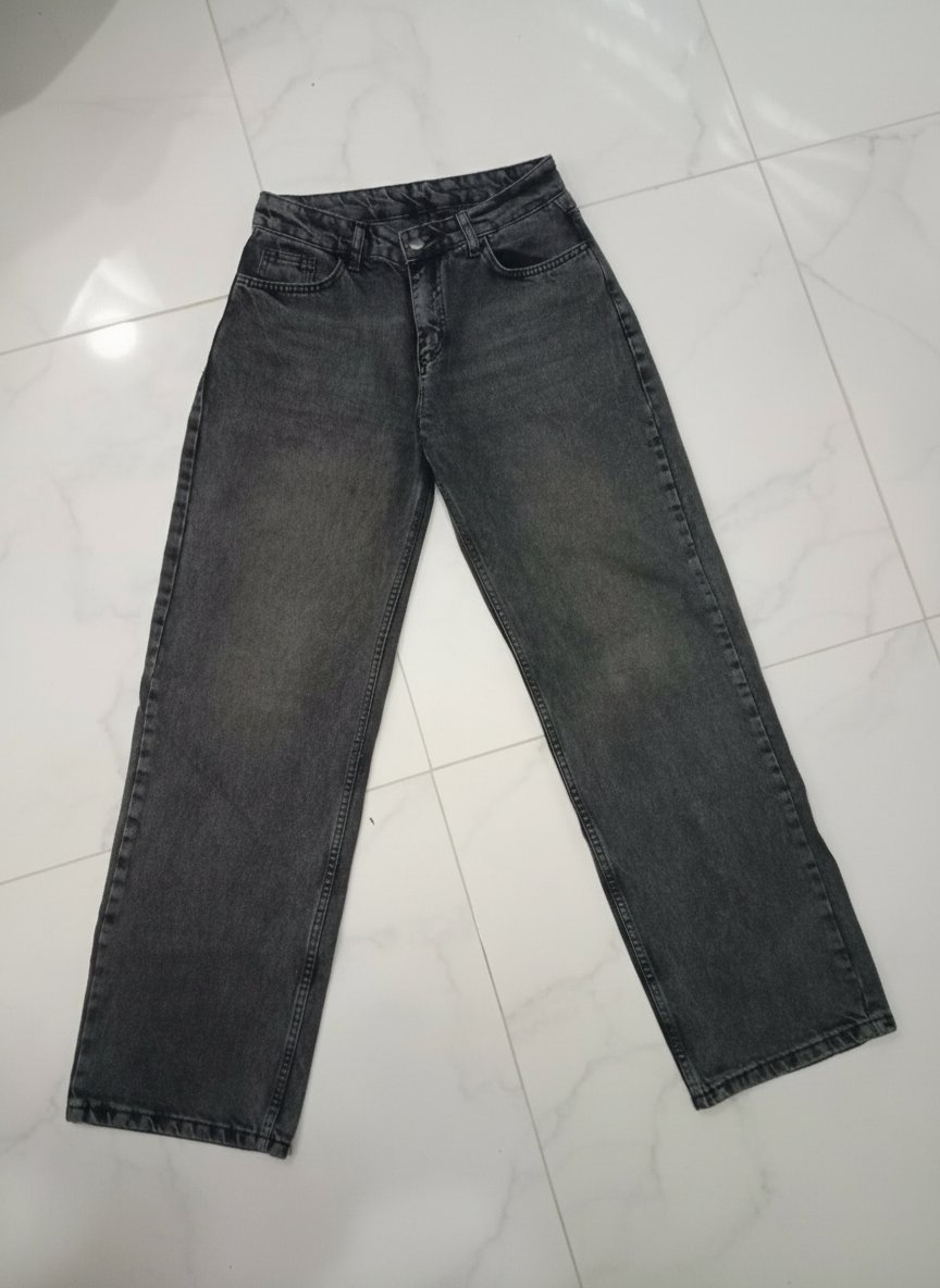 Pantalon gris foncé 