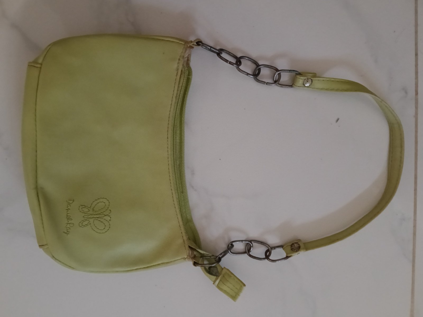 Vintage hand bag