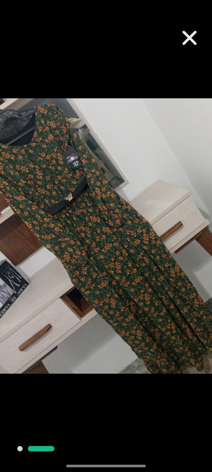 Robe mousseline avec doublure neuf jamais portée 💚🧡