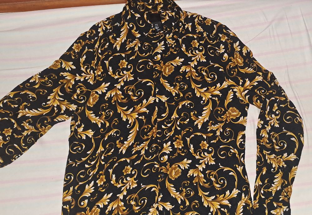 Chemise style versace 