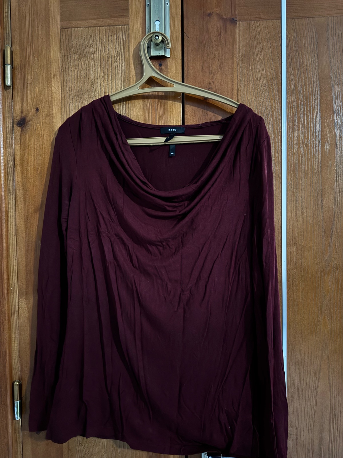 Pull rouge bordeaux 