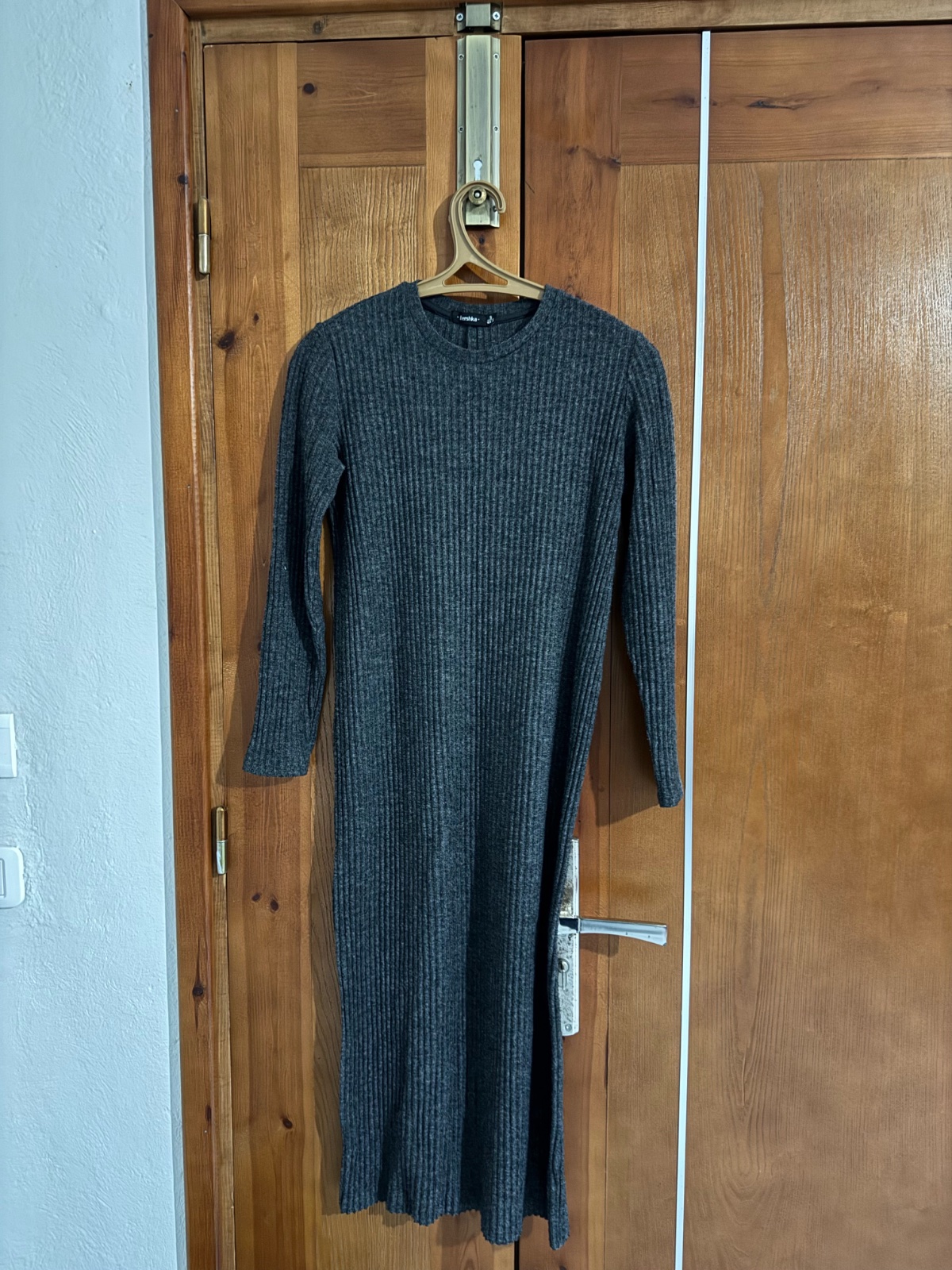 Robe grise