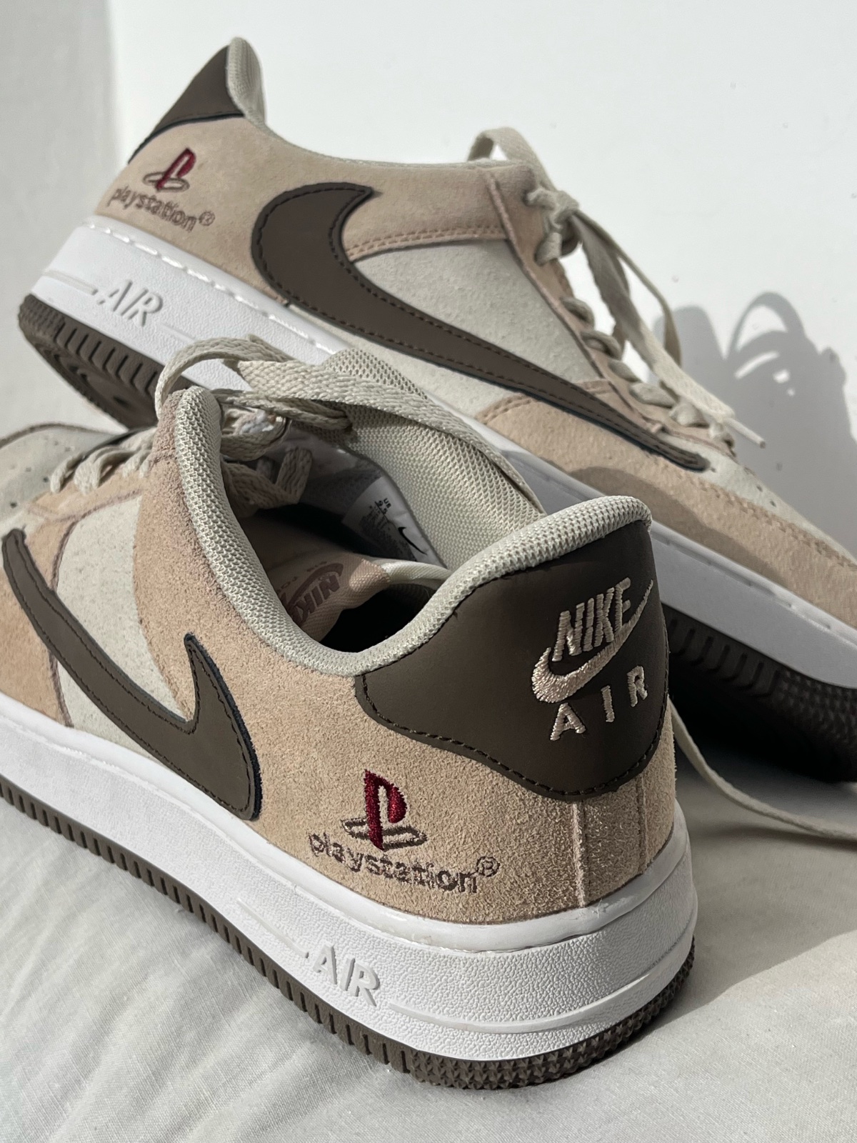 Nike air X PlayStation