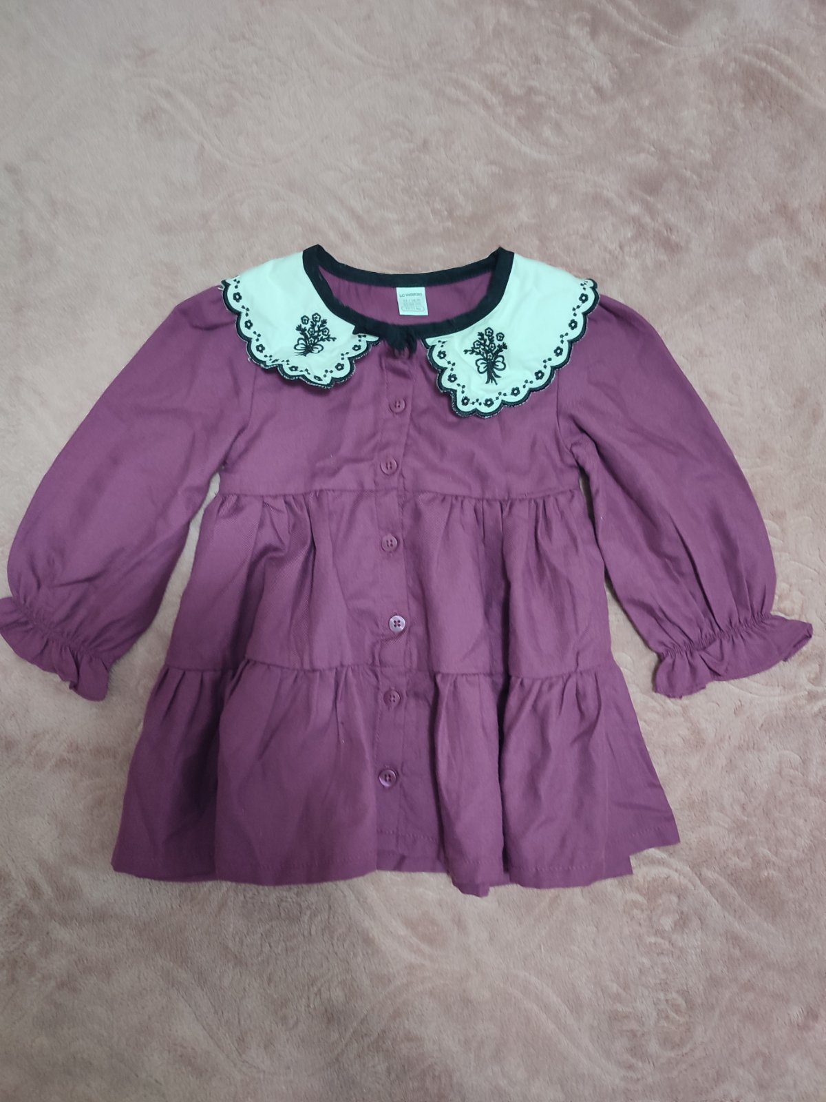 Robe bébé fille violette avec col brodé – 12-18mois