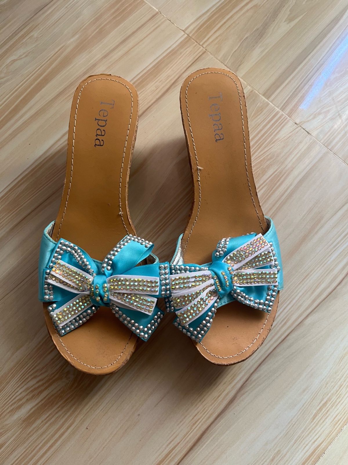 Sandales Compensées Bleu Turquoise à Strass & Semelle Liège Tepaa