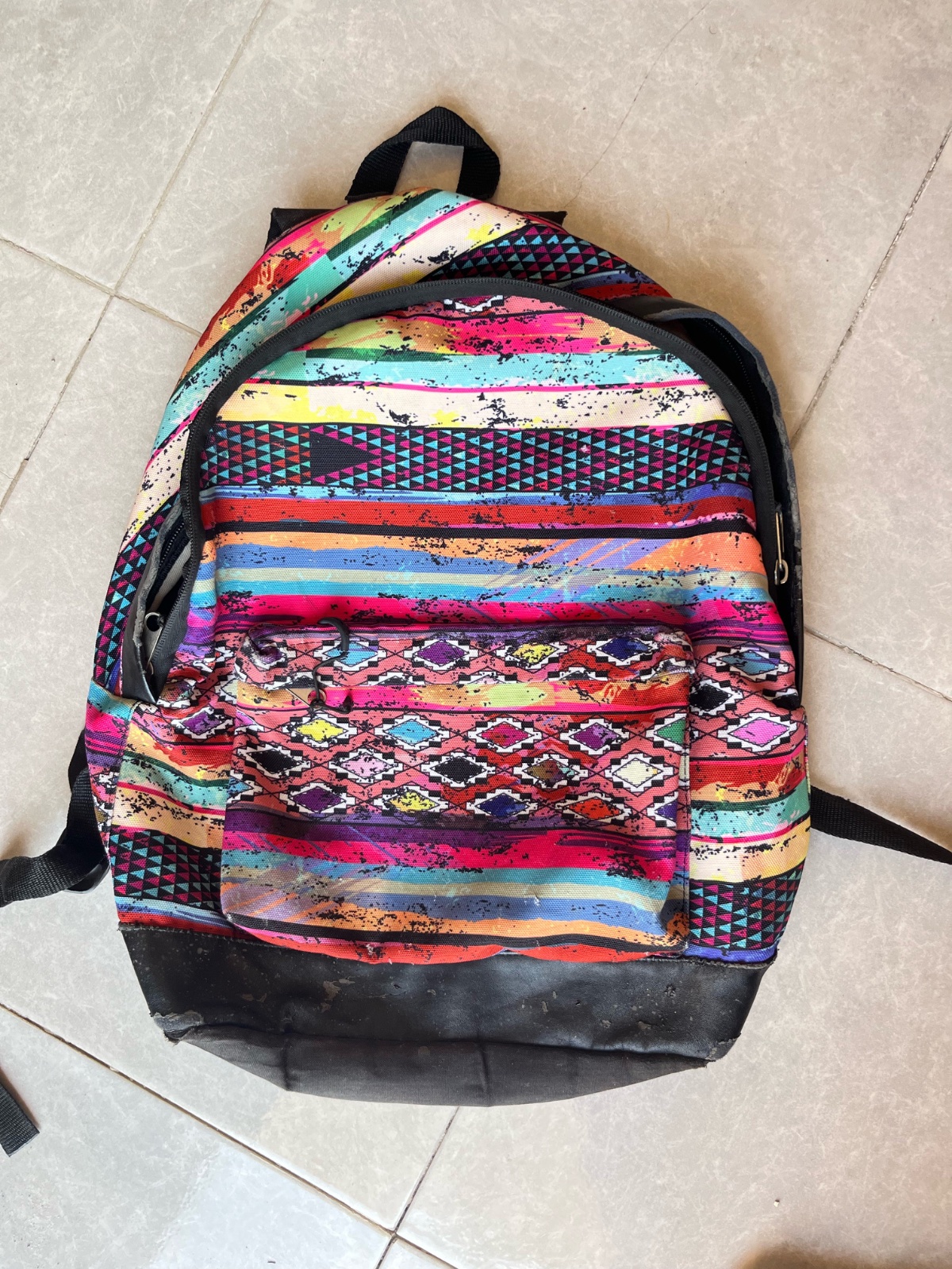 Sac à dos motif ethnique / aztèque multicolore