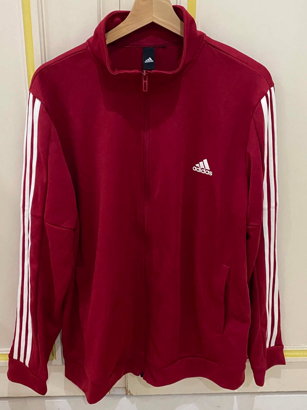 Ensemble Adidas original.