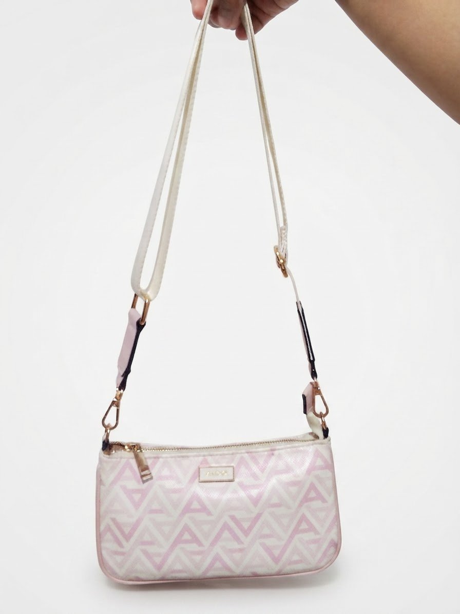 Une bonne sac rose 