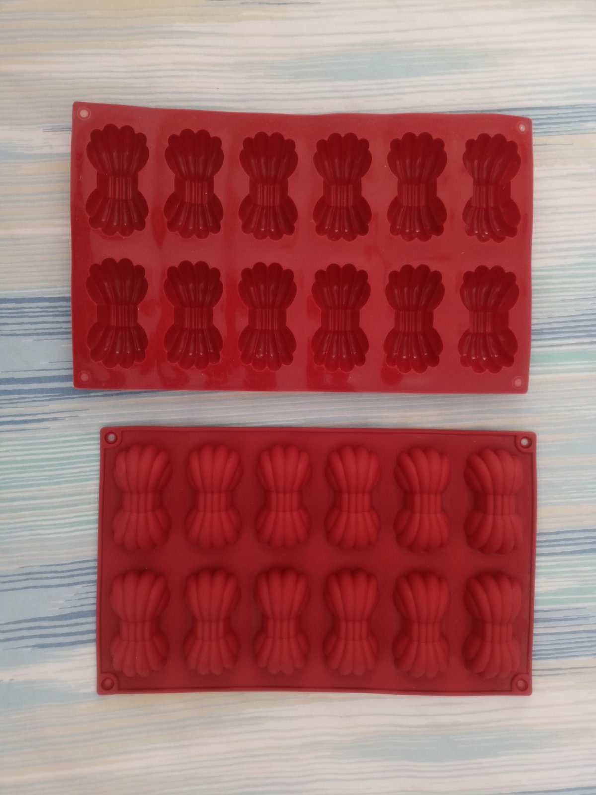 Deux moules en silicone 
