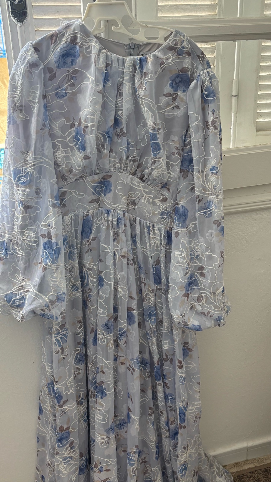 Robe longue fleurie élégante