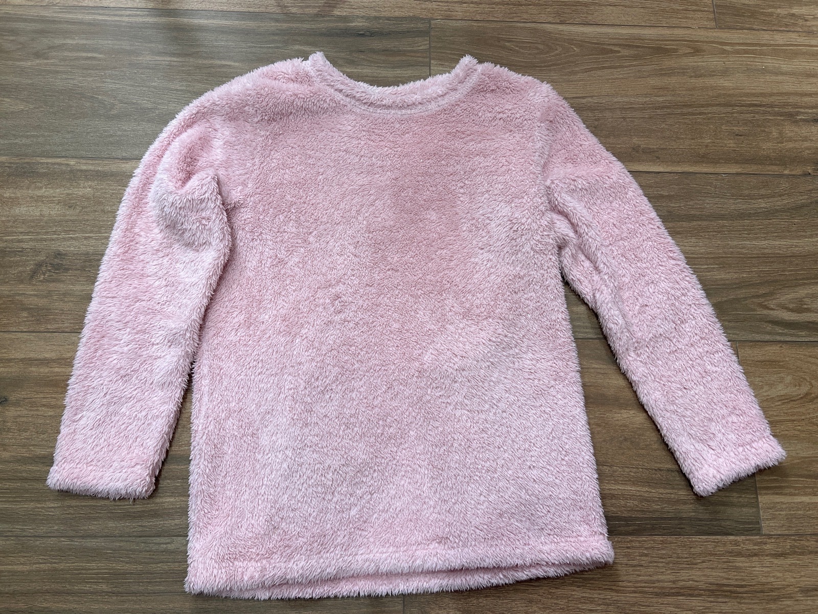 Pull tout doux en moumoute / effet peluche rose poudré