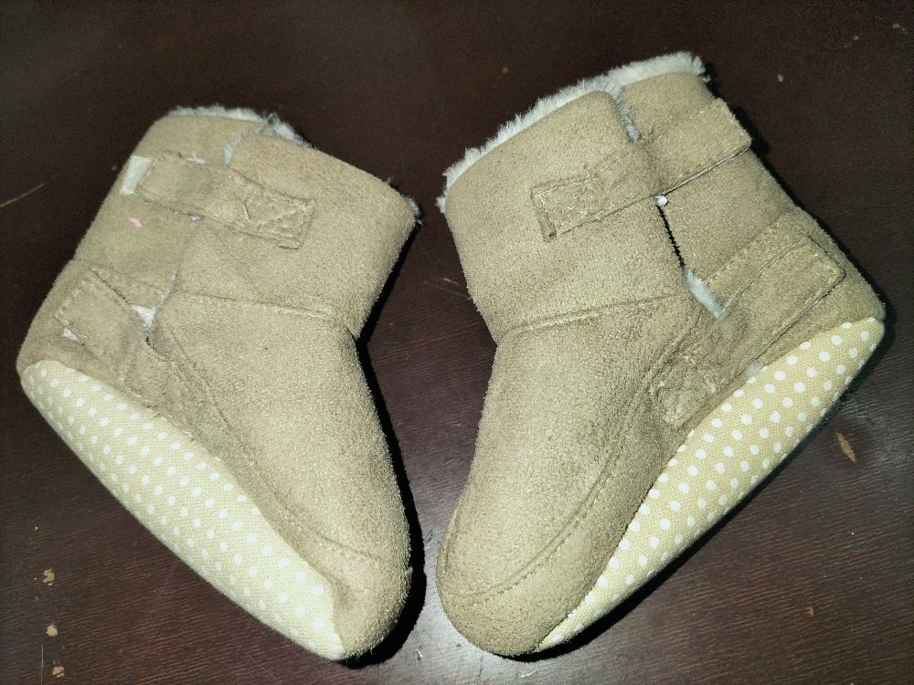 chaussons bébé fourré 