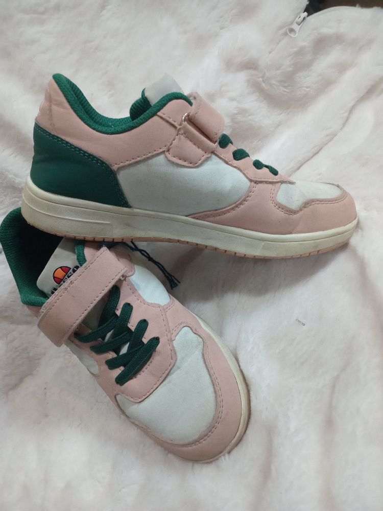 Baskets ellesse