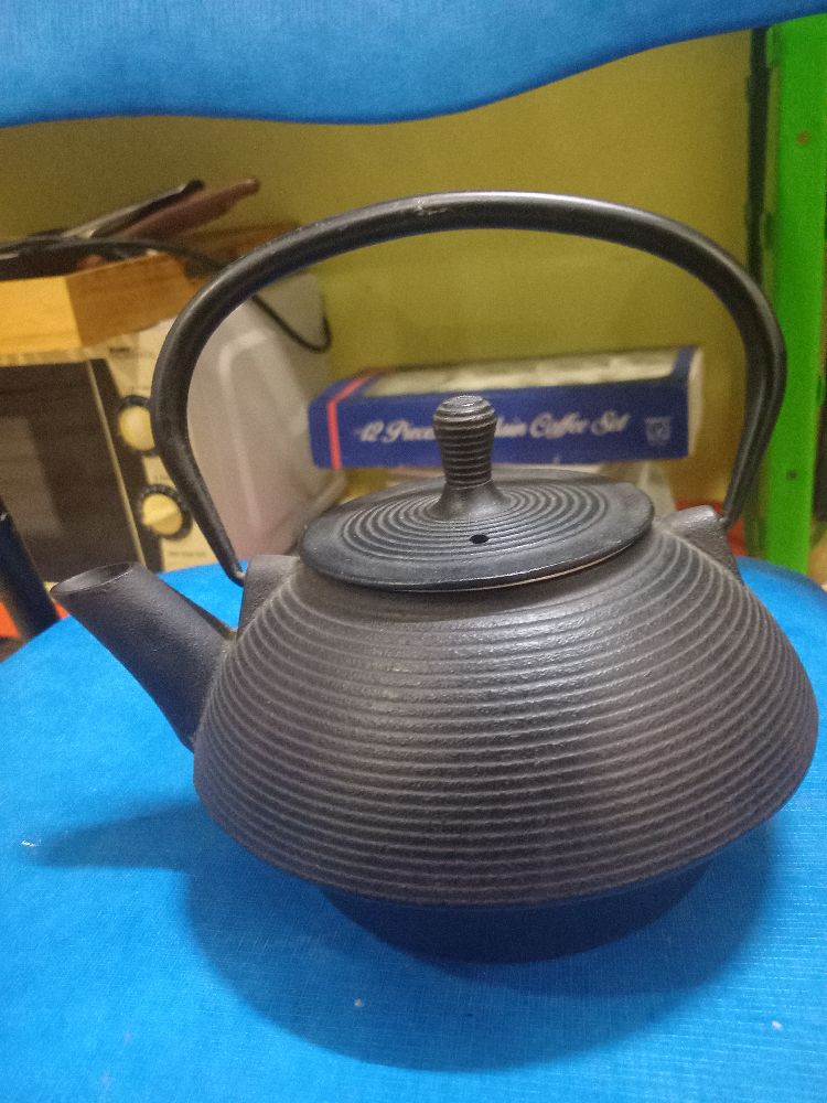 Théière japonaise noir