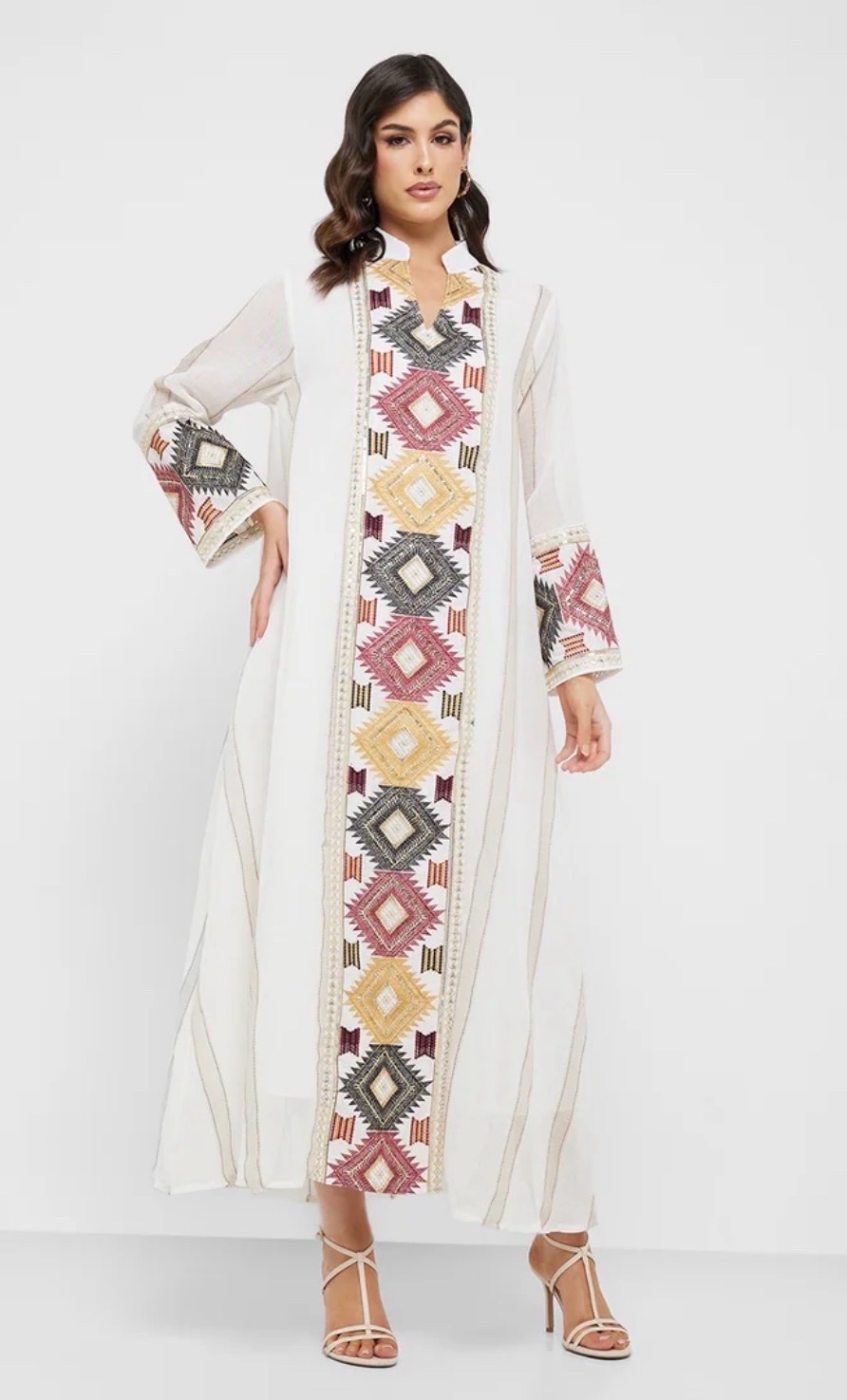 Robe long avec les manche séparé