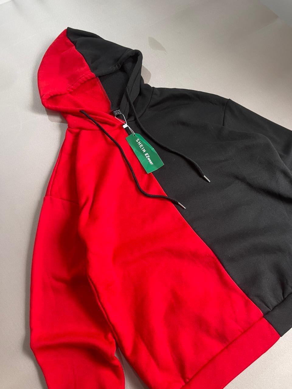 Hoodie SHEIN Neuf avec Étiquette - Rouge/Noir - XS