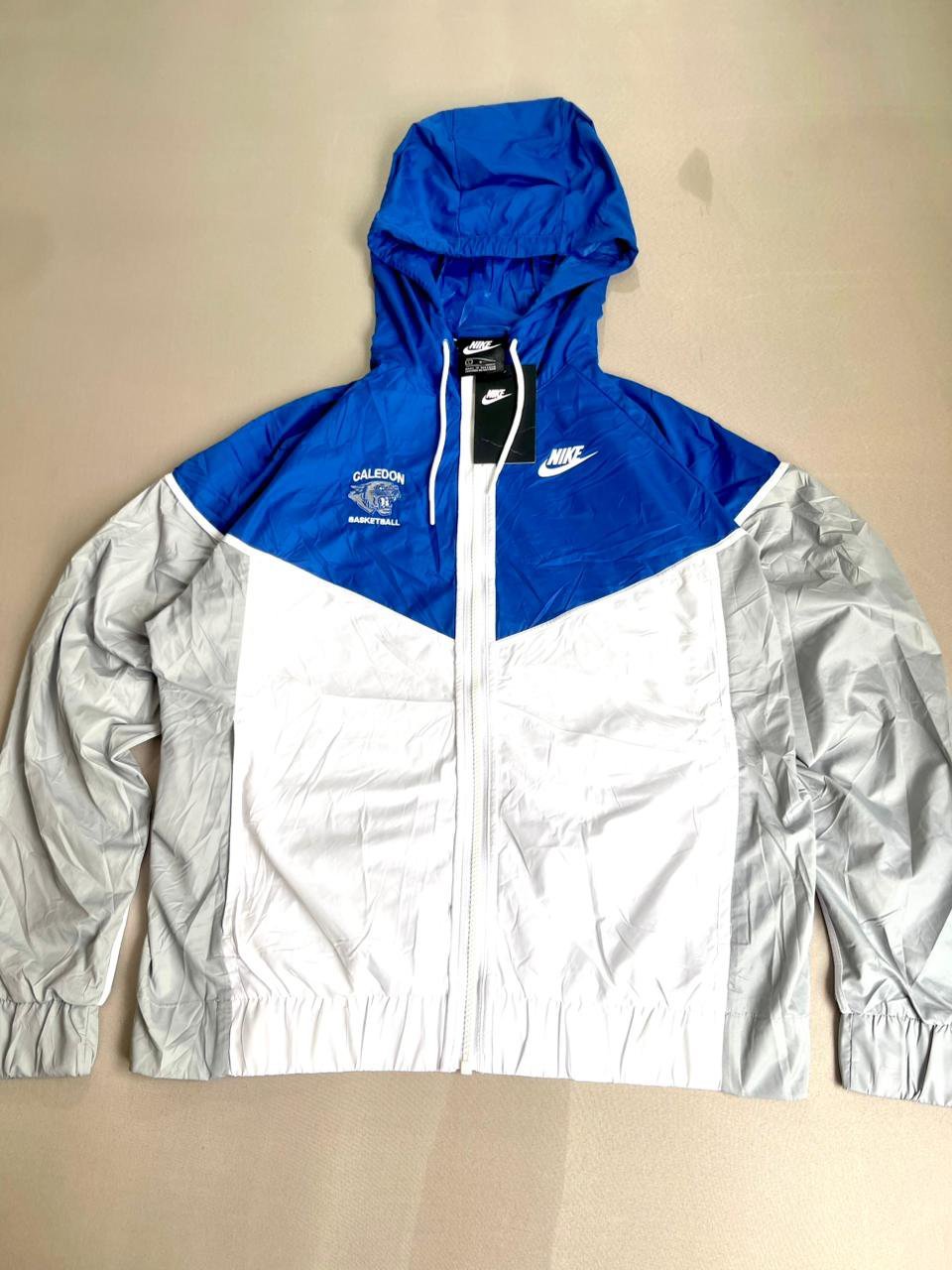 Veste Nike Windrunner NEUVE avec Étiquette - Taille L