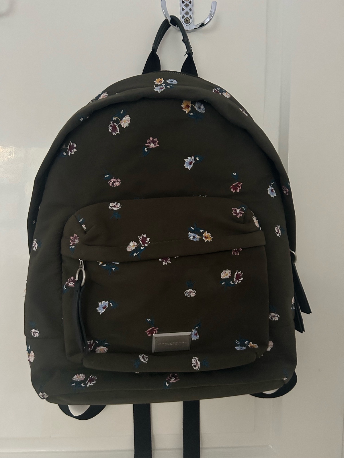 Cartable parfois fleurie spacieuse a linterieur 