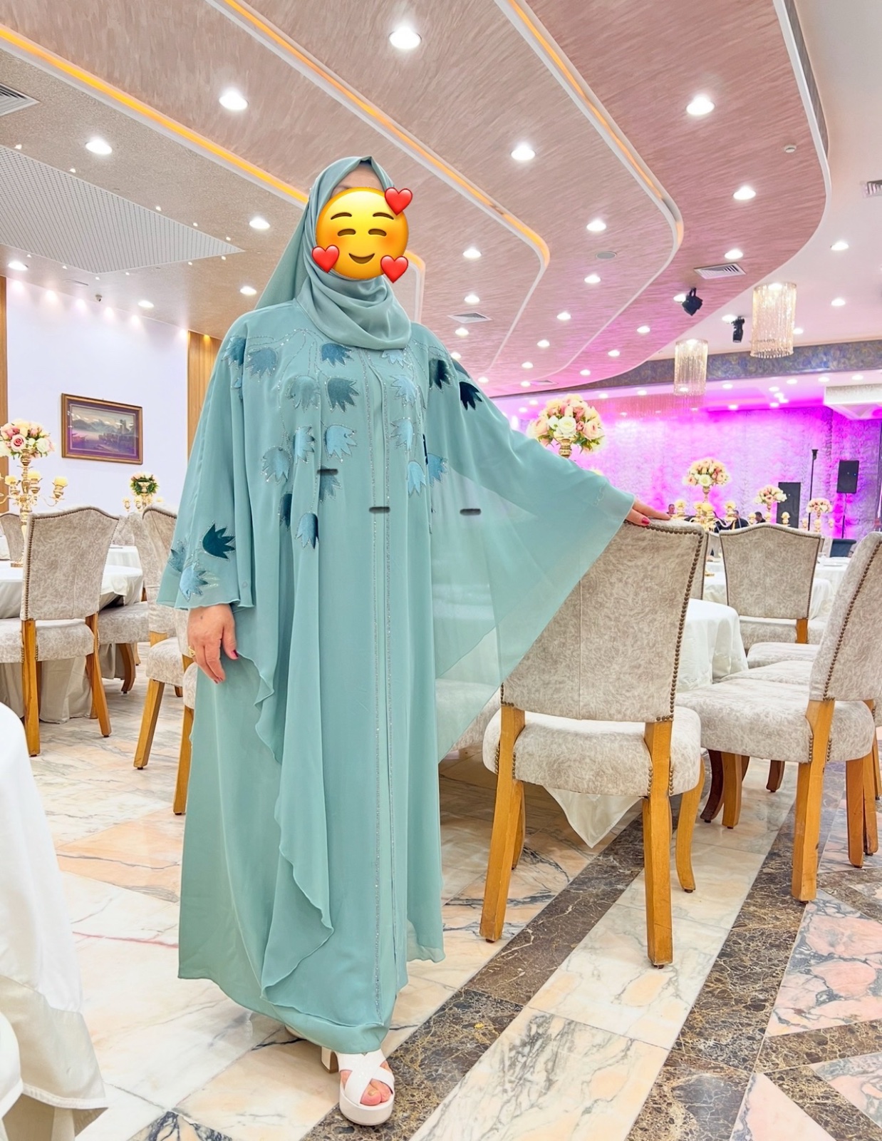 Robe Aabaya avec foulard importé de Dubai: 2 aabaya restantes