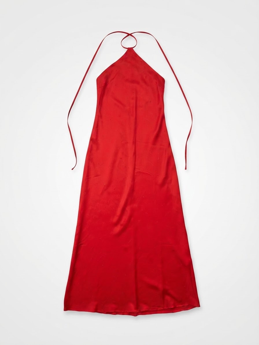 Robe rouge en Satin