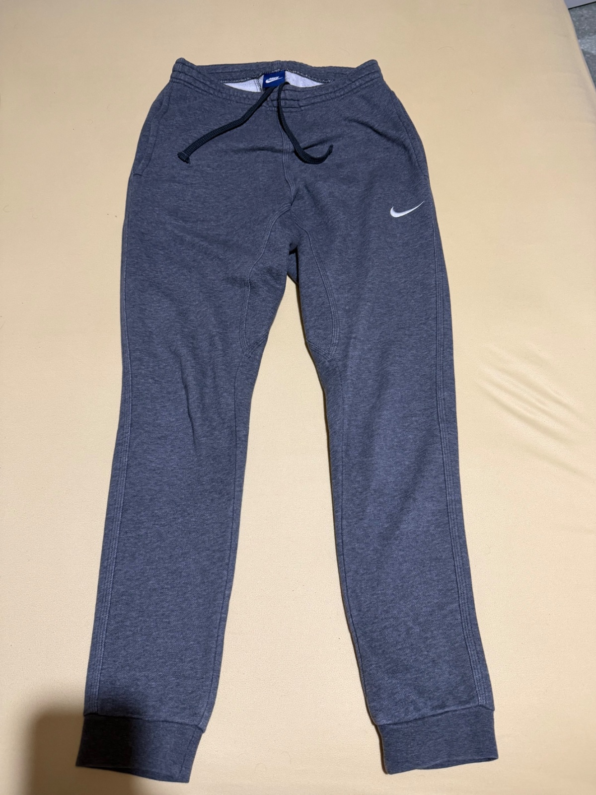 Jogging nike taille S