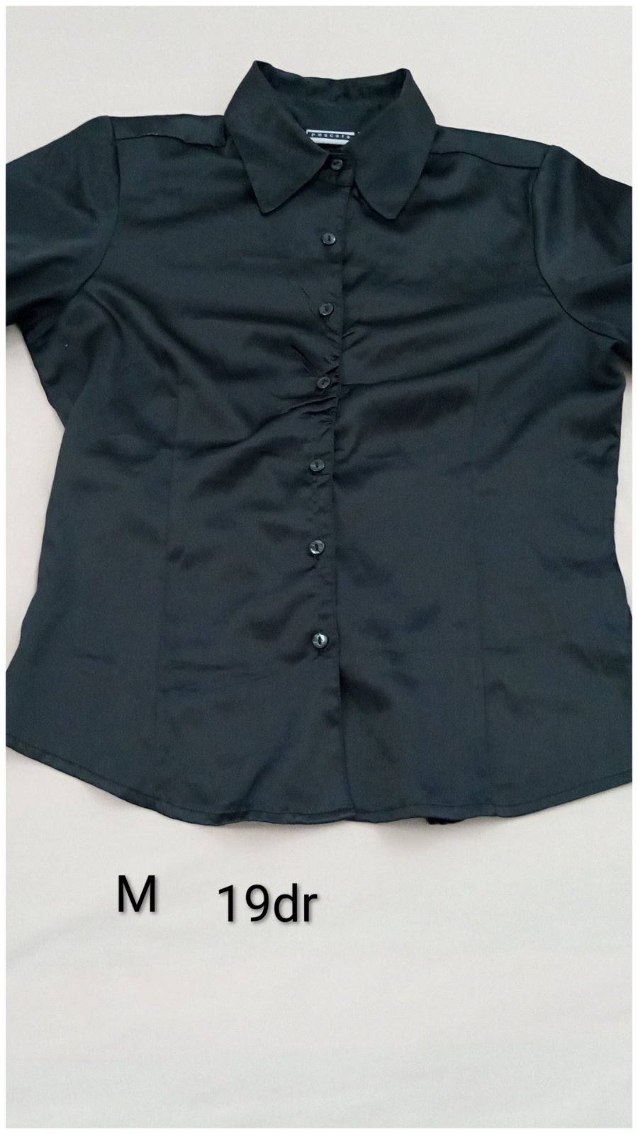 Chemise satin noir 