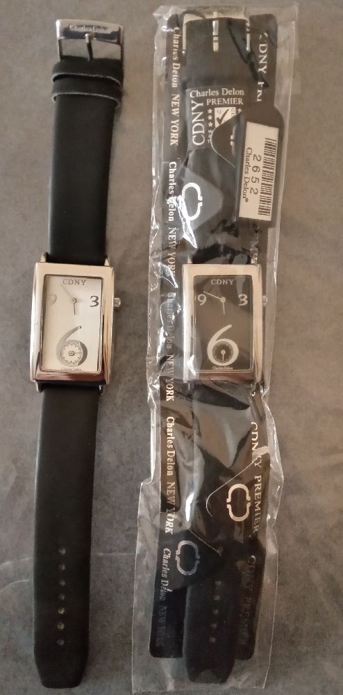 lot de deux montres