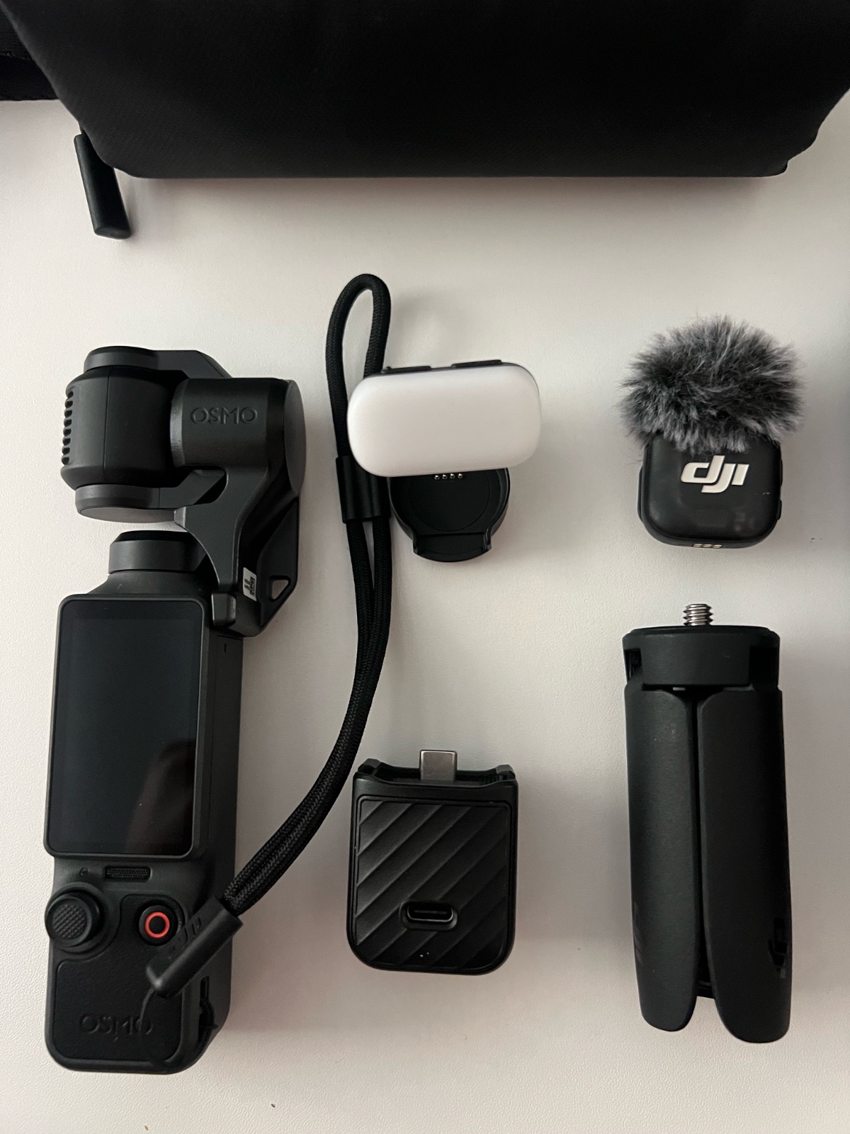 DJI osmo pocket 4 creator combo 