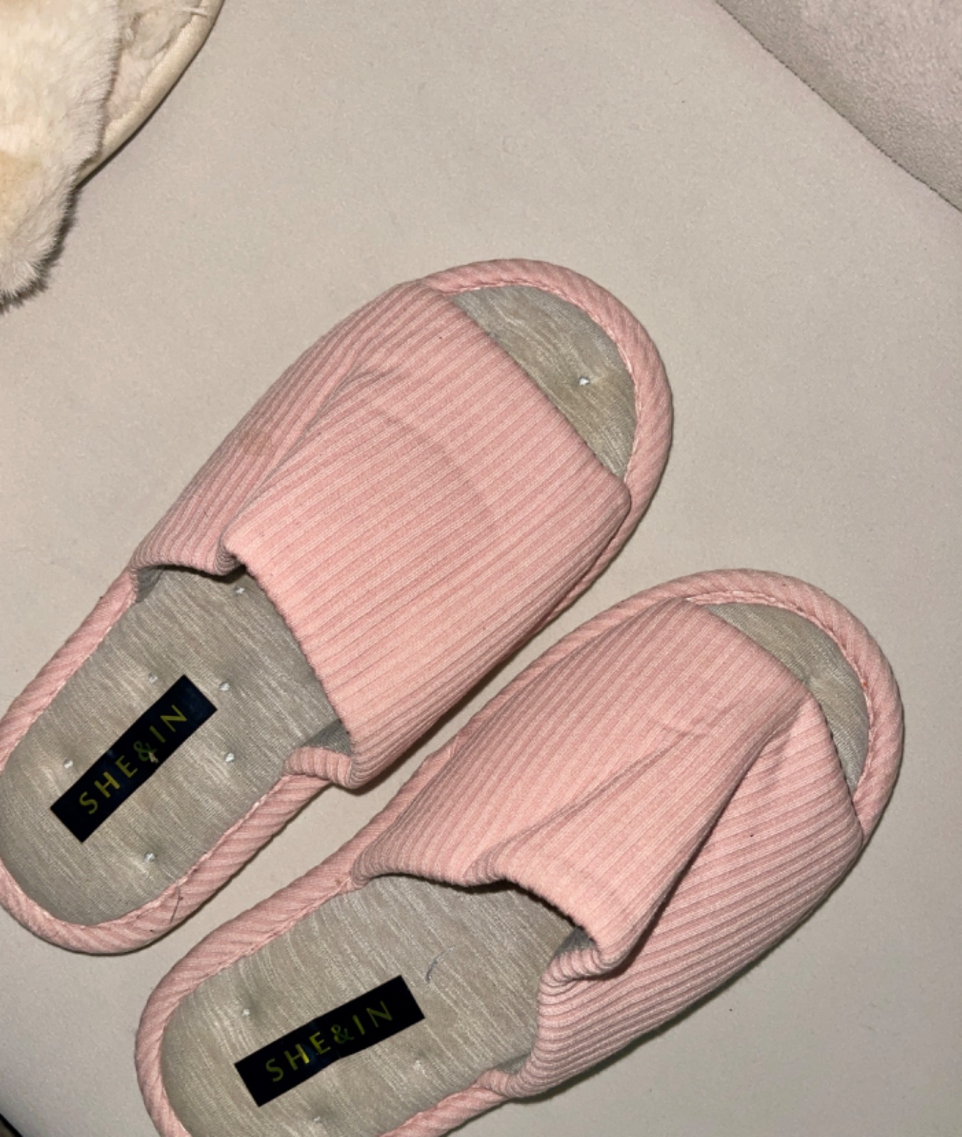 Pantoufles Rose Pastel SHEIN - Mules Confort Maison - Neuf