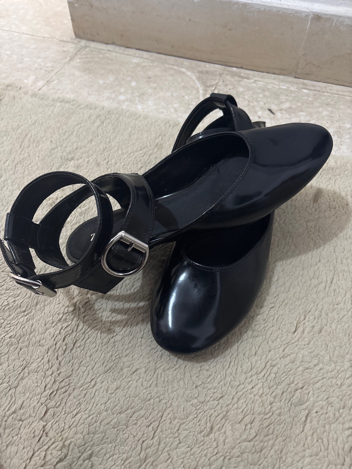 Des ballerines Zara pointure 40