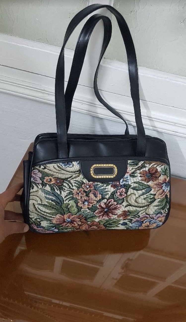 Sac cuir véritable comme jamais porté