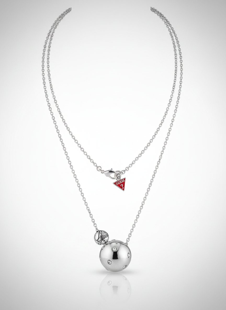 Long Collier de la.marque Guess authentique