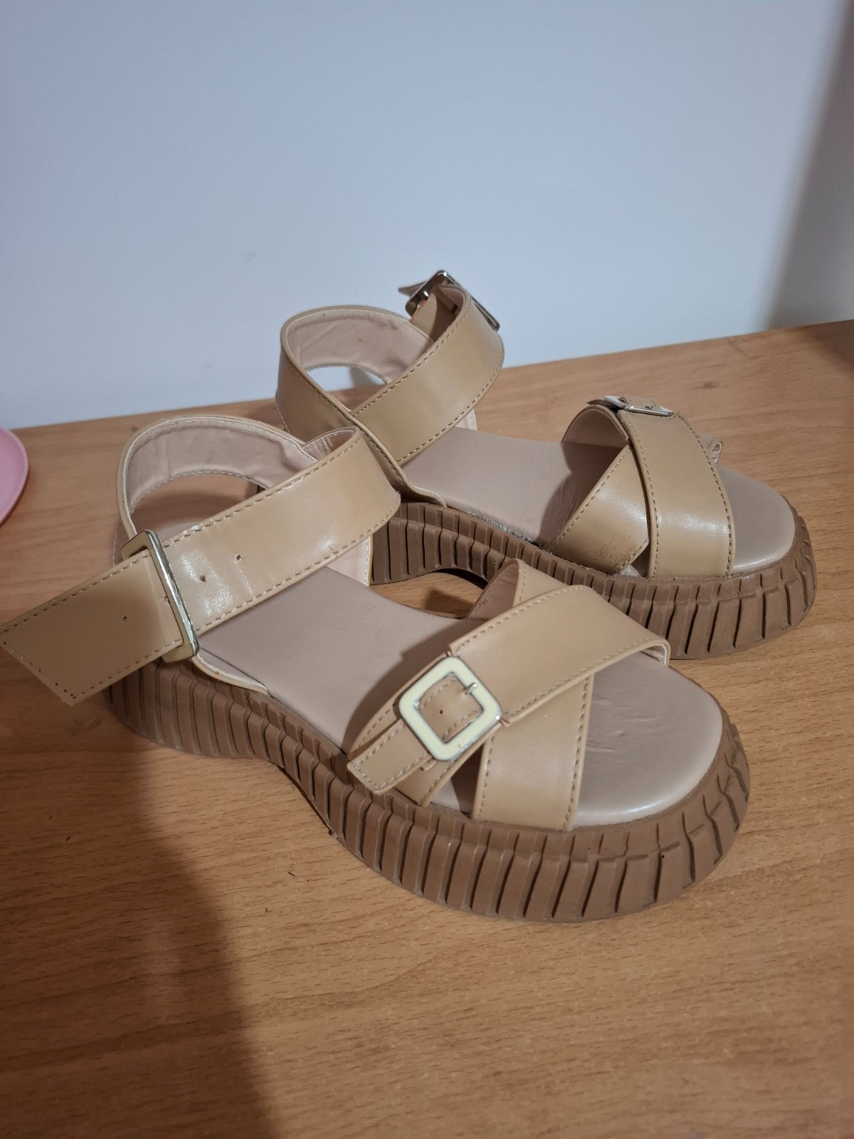 Sandale femme beige 37
