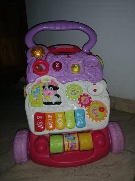 Aide a ala marche de la marque vtech