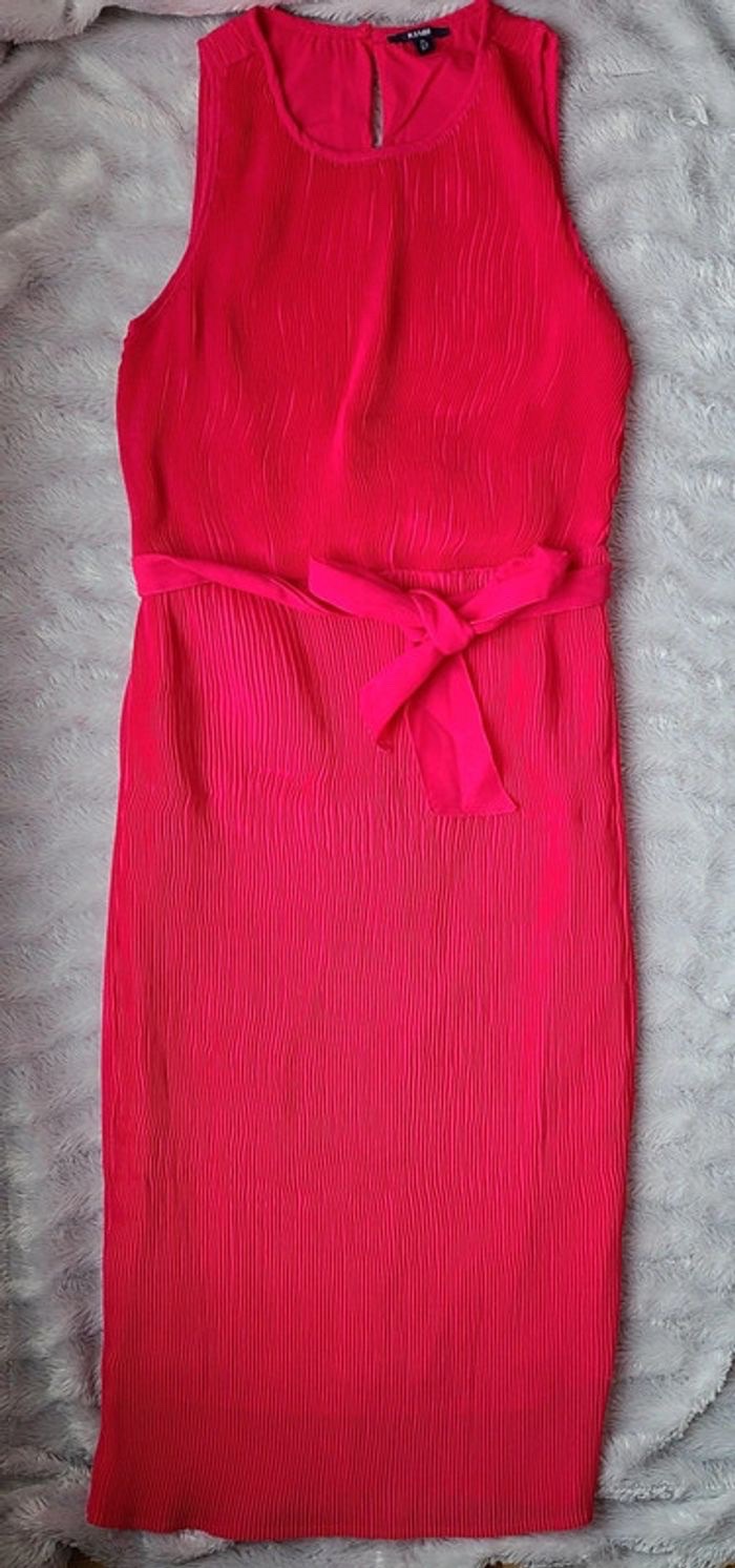 Robe droite rose fushia kiabi 