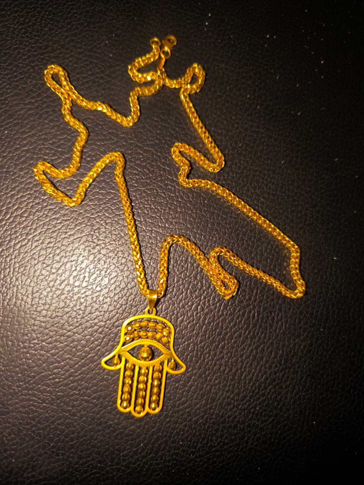 Collier or 21 k